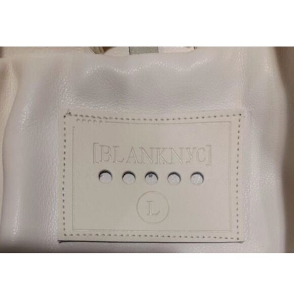 BlankNYC Moto Jacket Women Sz L Off-White Ivory Faux Leather Pockets Zippers NEW - Picture 4 of 5